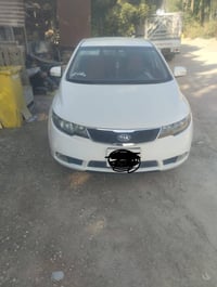 سيراتو ٢٠١١ الاستفسار على الرقم ٠٧٨٢٥٣٥٣٠٤٤