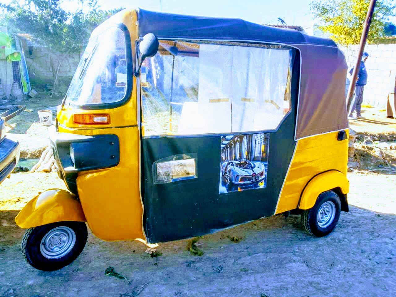 السلام عليكم تيك توك للبيع موديل 18 مسبوقه جماليه اتصل الرقم***********
