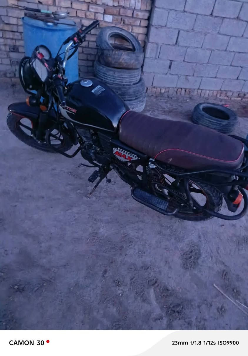 سلام وعليكم دراجه دايون مديل 21 اوراق ما مفتوحه برقي سعر واحد وربع قفل مكان ناصريه الصلاح رقمي ***********
