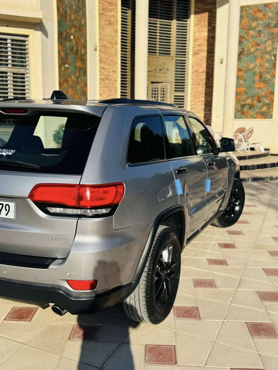 جيب كراند شيروكي 2019
قطعه وحده صبغ فقط دواخل السياره كفاله 
فوول مواصفات للاخير عدى الفتحه داخل جلد اسود وصاج كشنات كهرباء خزن ميموري شاشه جبيره مناخ منفصل كشنات تدفئه ستيرن هيتر رادارات حساسات هيتر مرايه نقاط عمياء بصمه تشغيل عن بعد  ماوس انضمه قياده 
مكاني بغداد ب  187  وبيها مجال قليل 
***********
