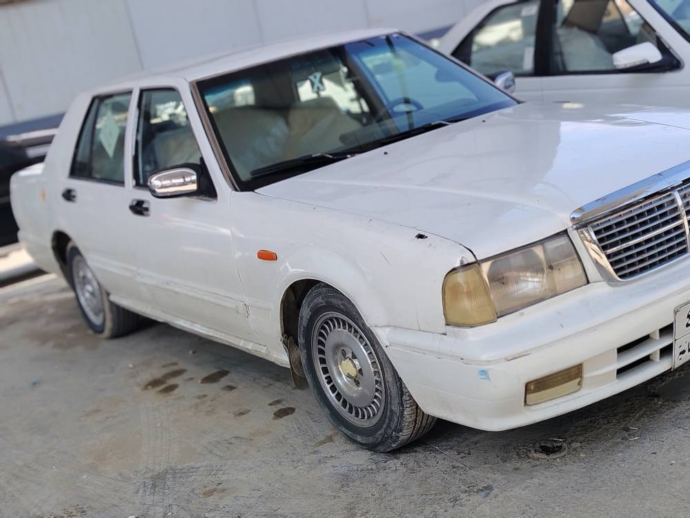 نيسان سدريك 2002
***********
***********
ته بريد 
ناوي لوك لوك
به شه رتي تحويل و وه كاله 
گيرو مه كينه ي به شه رتي هه زار فيته ر 
سويج بيلاد
سه ياره كه به شه رتي غرامه نايفر شم 
تحويل و وكاله به شه رت 
گيرو مه كينه و اكسلي به شه رت 
براوه و شان و سه قفي به شه رت 
سه ياره هه مو  گياني ايش اكات 
كيجي به نزين و حماوه و كيلومه ترو زه ختي مه كينه و گه رمي و ساردي به شه رت 
سليماني هه واري شار 26 معامه له 
به شه رتي غرامه نييه السليمانية, العراق
