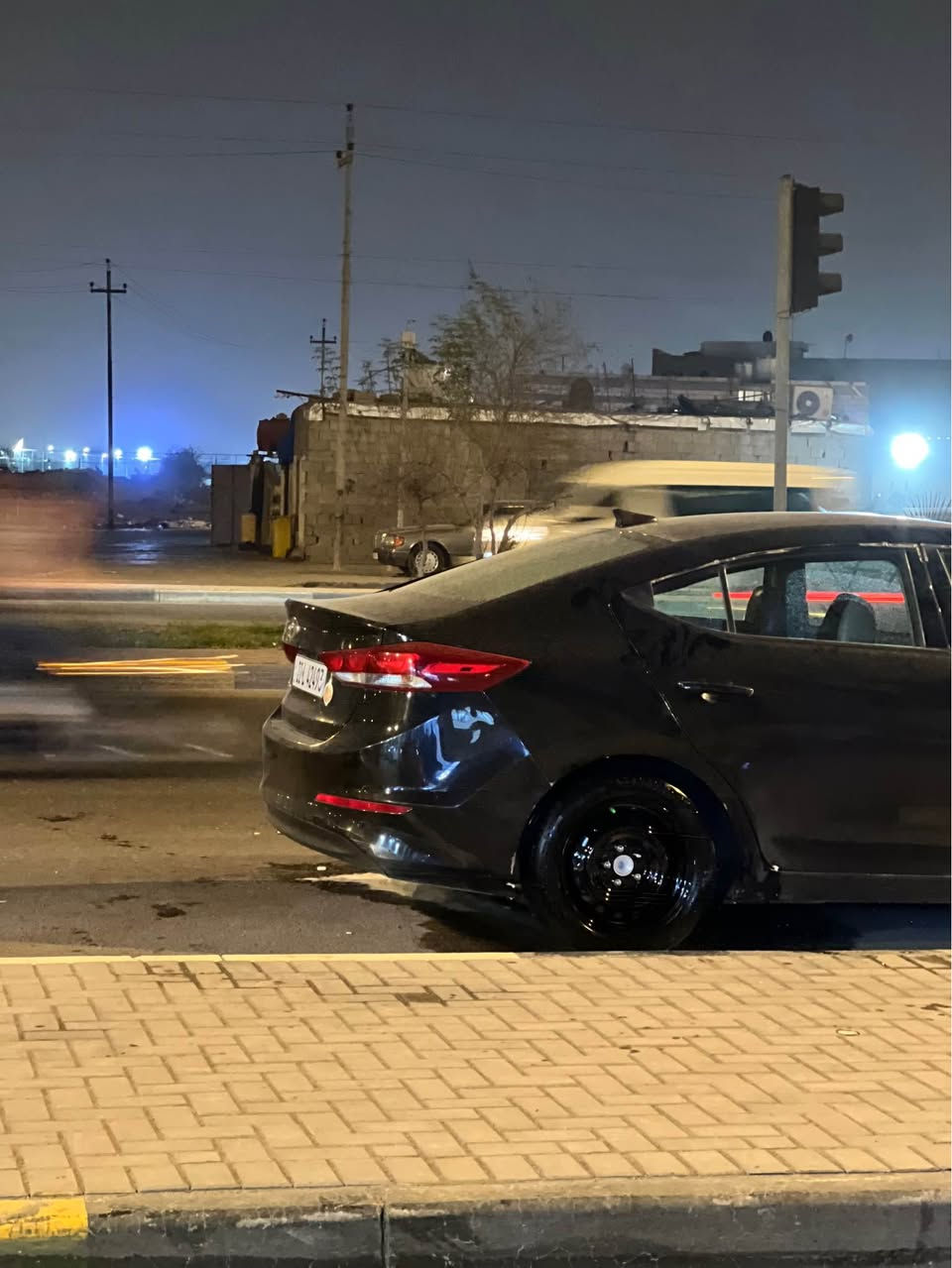 سلام عليكم 
النترا 2018 وارد امريكي 
حادث جاملغ وبنيد بدون دواخل 
وقطعه كلير من امريكا سياره جاهزه للاخير كير مكينه حداده تبريد تتدفئه 
مكينه 2.000دوش
رقم اربيل سنويه ل2028 
تحويل او وكاله دواخل لونين 
رادار تحكم جهتين 
كروز سرعه 
APS
مكاني البصره القبله حي بغداد السعر 115وبيهه مجال قليل 
*********** البصرة, العراق
