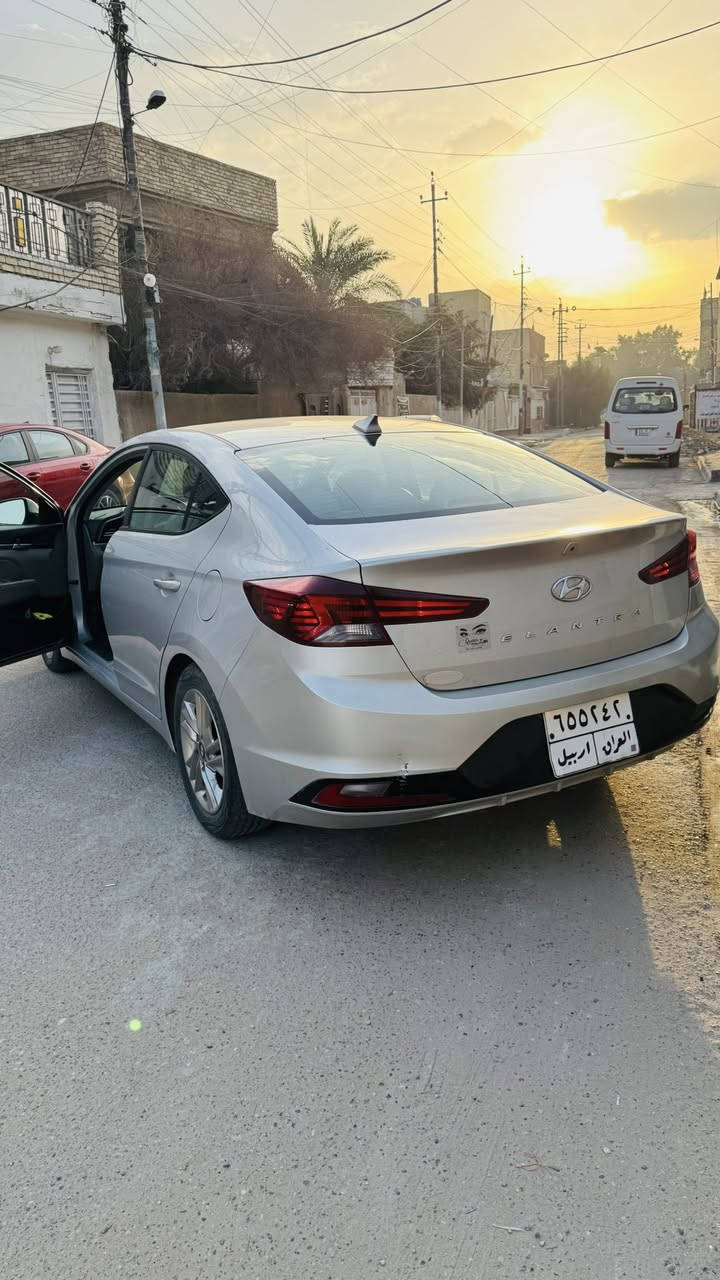 السلام عليكم
النترا 2020 وارد امريكي
سياره فول مواصفات حادثها سرقه بنيد فقط لا يرباك طاك ولا شي كلشي سليم بيها ومخليلها بنيد تجاري سياره مكفوله
جاملغات مالتها بلاديه مفتوحه على كد السرقه
وراجعات نفسهن
سياره بيها فتحه
وتشغيل بصمه
كشنات جلد
والكشنات تدفئه بيهن
محركها 2000 دوش
رقمها اربيل القديم
السعر  $135
للاستفسار: ***********
