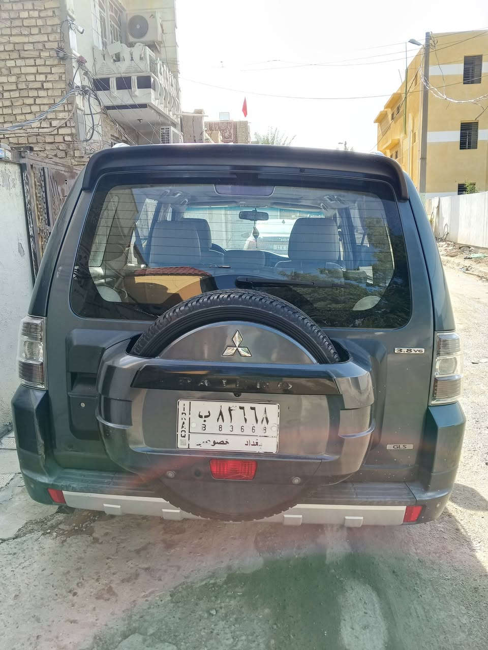 السلام عليكم باجيرو حبتور 2008 كير محرك صدر تخم تاير سياره بلاديه قطره صبغ ما بيه لا صبغ ولا ضربه مكفوله تبريد تتفه شغال داخل جلد رقم بغداد تحويل ثانيوم سعر 120 ورقه عنوان بغداد الشعله مكلف بل نشر ***********
