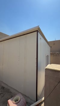 فرصة للبيع 🔥 غرفة سندويج بنل 7×4 متر، شغل مرتب ونوعية ممتازة، عمرها 8 ...