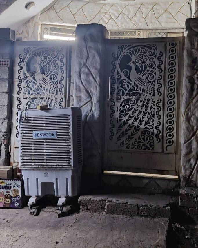 مشتمل للبيع
منطقة ام لكرفس المساحة 100 م 
بيت 🏠 نضام طابقين درج خارجي 
زراعي سند 25 
مؤجر ب200 الف 
السعر 60مليون 
للاستفسار 
***********
