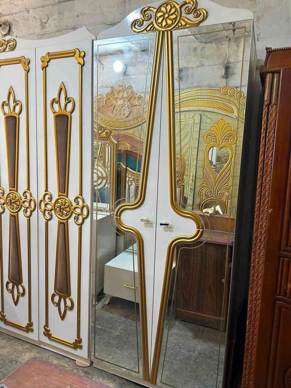 غرفه تركيه 6باب استخدام قليل  العنوان ناصريه سوك هرج قرب جسر إبراهيم الخليل
السعر ٧٠٠وبيه مجال ***********
