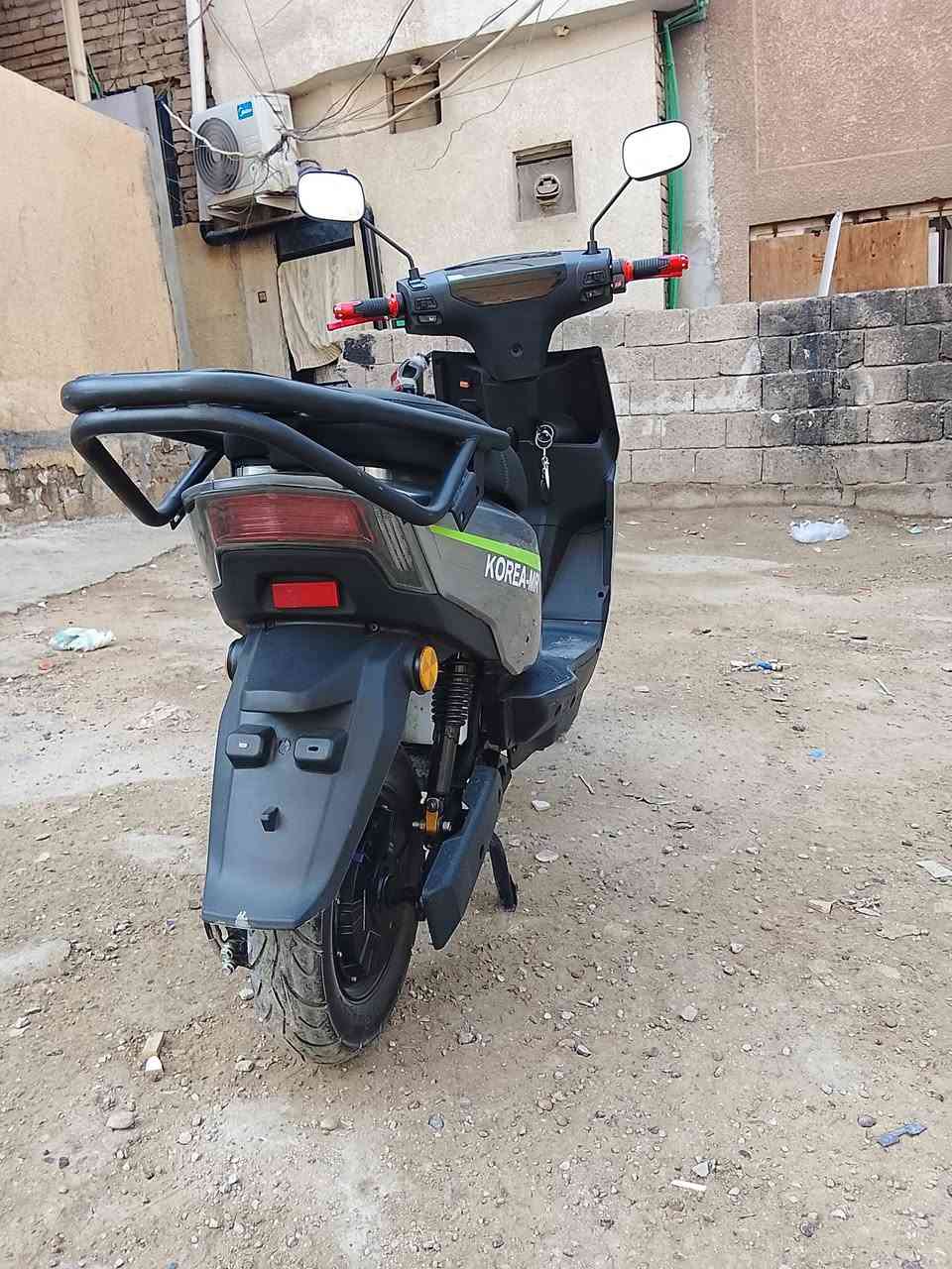 سلام عليكم دراجه شحن دراجه جديده مواصفاتهه فول علا وضع الشركه سعر 600ومكاني لكريعات وهذا رقمي ***********
