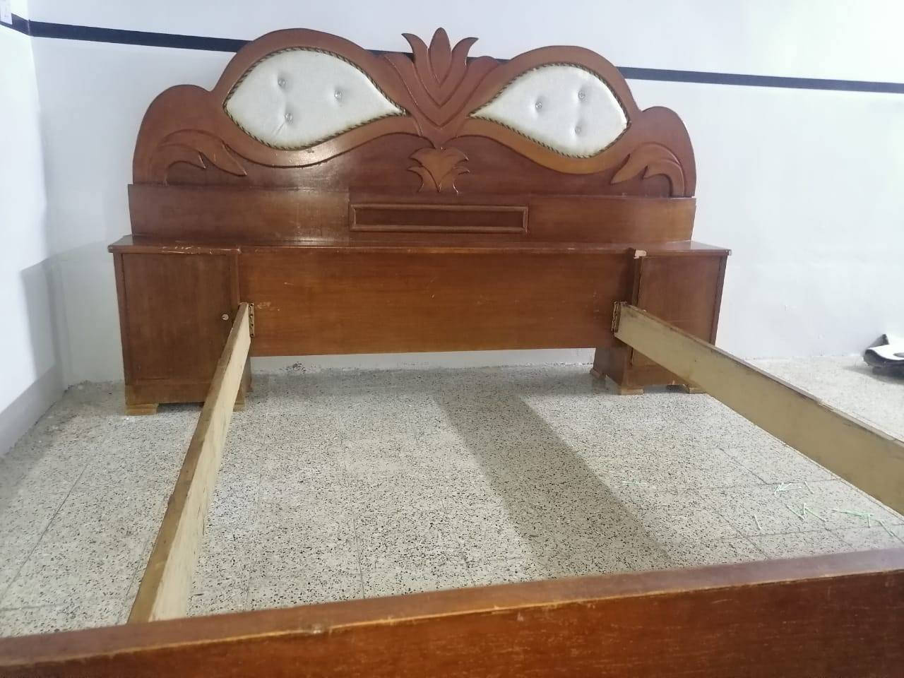 لبيع غرفة نوم بدون طخت
لتواصل
***********
