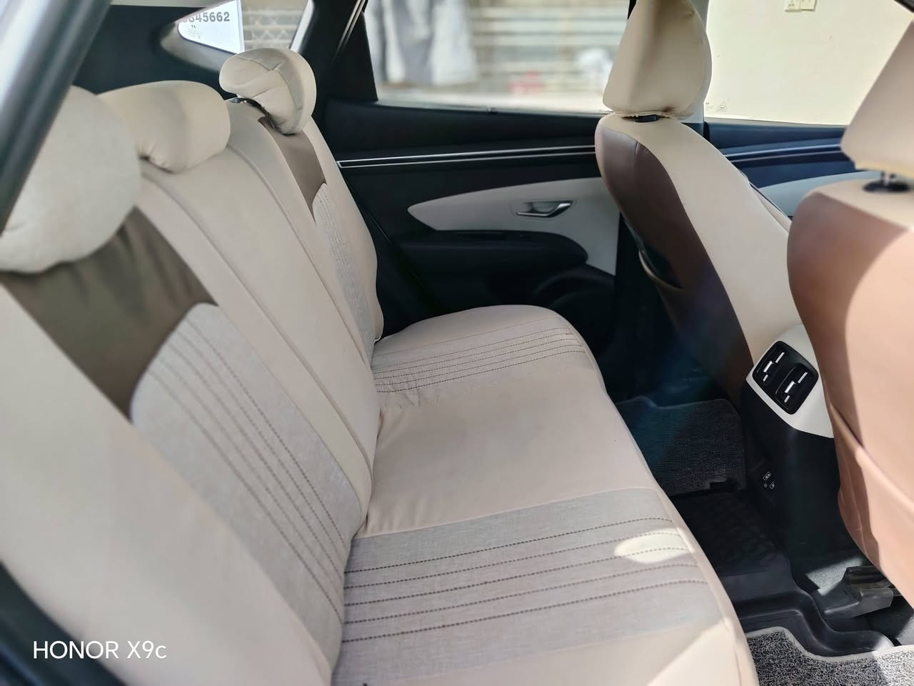 السلام عليكم توسان 2020 خليجي شكل الجديد مكفوله ماشيه 68 مكينه 2000 رقم بغداد دولي 
موصفات
بصمه
كشن مخمل 
كشنات كهرباء
شاحن ذكي 
مري شفط
سايد برك كهرباء
اوتو هولد 
بردات خلفيه
تشغيل عن بعد 
كشاف جانبي 
لايت LED
السعر (195) $وبيها مجال بسيط للشراي 

مكان السياره /ديوانية الحمزه الشرقي 

الهاتف ***********
