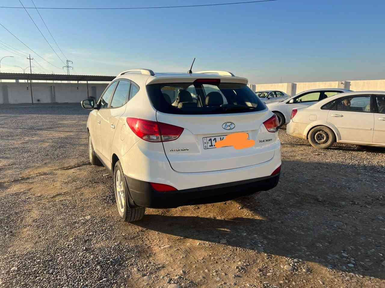 سلام عليكم توكسان موديل 2010 رقم بغداد مشروع وطني بسمي سنويه ل 29 بدون ضرر بيه ملاحضات بسيطه محرك  مامفتوح سياره جاهزه مجهزه مكاني الشرقاط الساحل الايسر  *********** السعر ١٣٨ وبيه مجال
