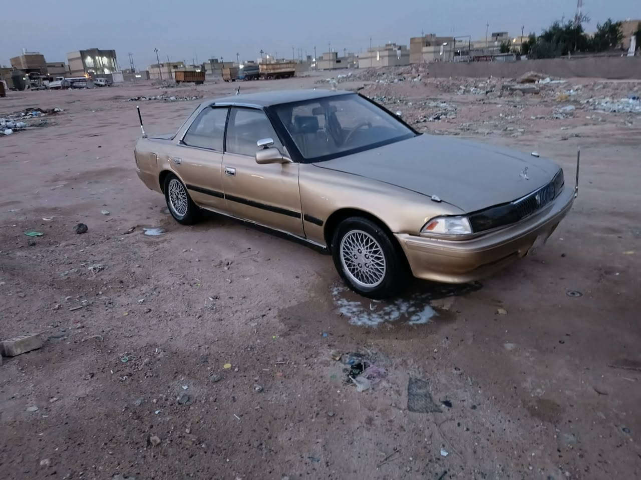 سلام عليكم من رخصت الادمن مارك عضم البيع سياره ستوه مصبوغه معمره نضيفه مكينه ونجي كير حلوات رقمه كربلاء الاماني ماعايزه شي سياره سعره 38مكان نجف حي النداء رقمي ***********
