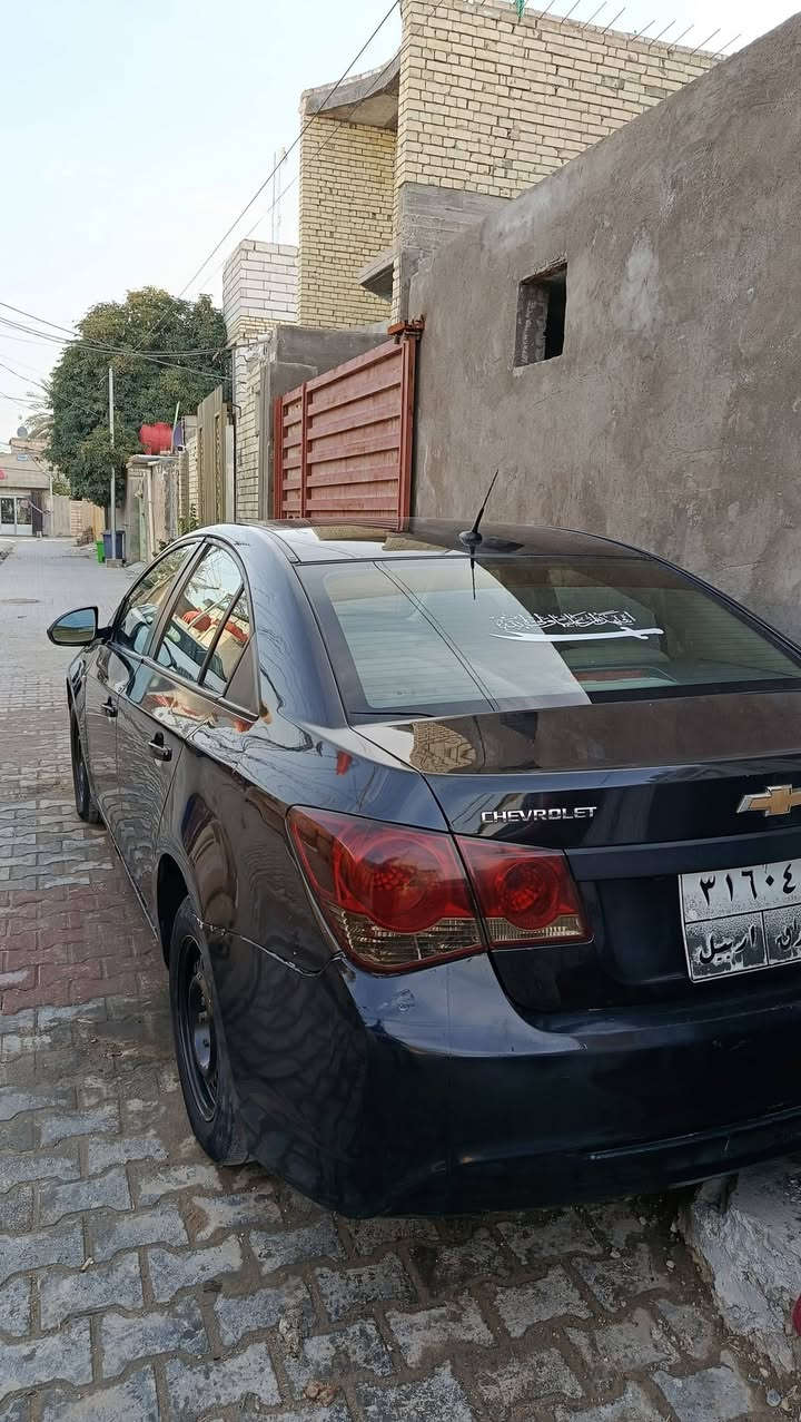 شوفر ليت كروز مديل٢٠١٣سياره وارد خليجي
بيه صبغ جاملغ خلفي والباب بدون ضربه جردات وصبغتهن وقبل الصبغ موجود فديو والبنيد مبدل صار بيه حادث بسيط وبدلته وبعدني ماصابغه 
مكينه وكير خير من الله
تدفه وتبريد شغال
حداديه مبدله قبل شهرين بس هسه عندي بوشه خلفيه فقط 
سياره غرفته نضيفه وحلوه 
كشره يرادله ملاحضات شوفت العين بنيد صبغ ودعاميه وشغلات بسيطه
مكاني كربلاء السعر 68 
بيع او مراوس


**إذا كنت صاحب هذا الإعلان وتريد حذفه لأي سبب، رجاءا أرسل رسالة إلى الدعم الفني**