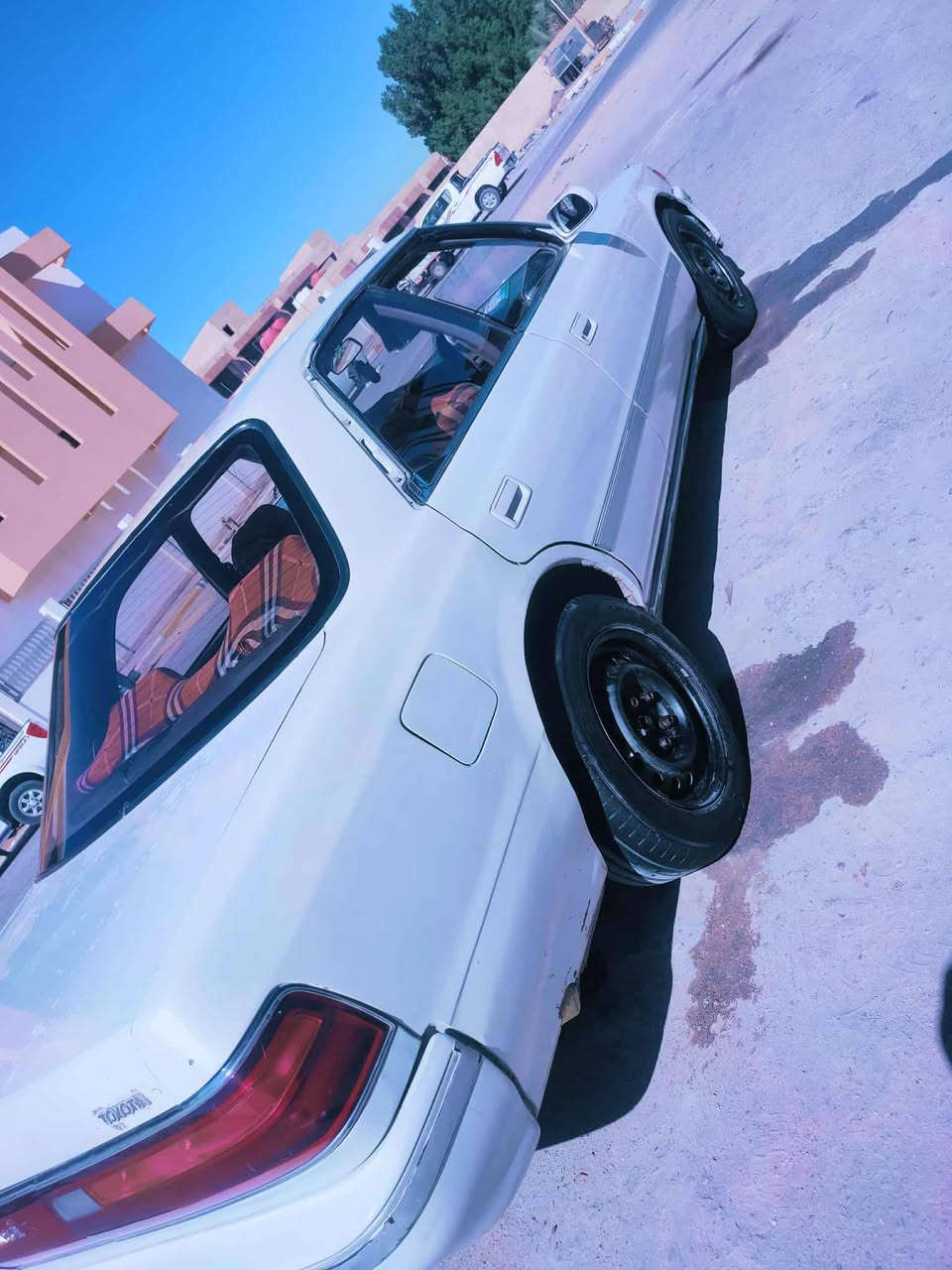 شيزر 92 تخم تاير جير جديد سياره نضيفه حداديه جديده رقم نكليزي بسمي واسط سعرها 40 وبيه مجال للشراي مكانا سماوه قضاء الخضر ***********
