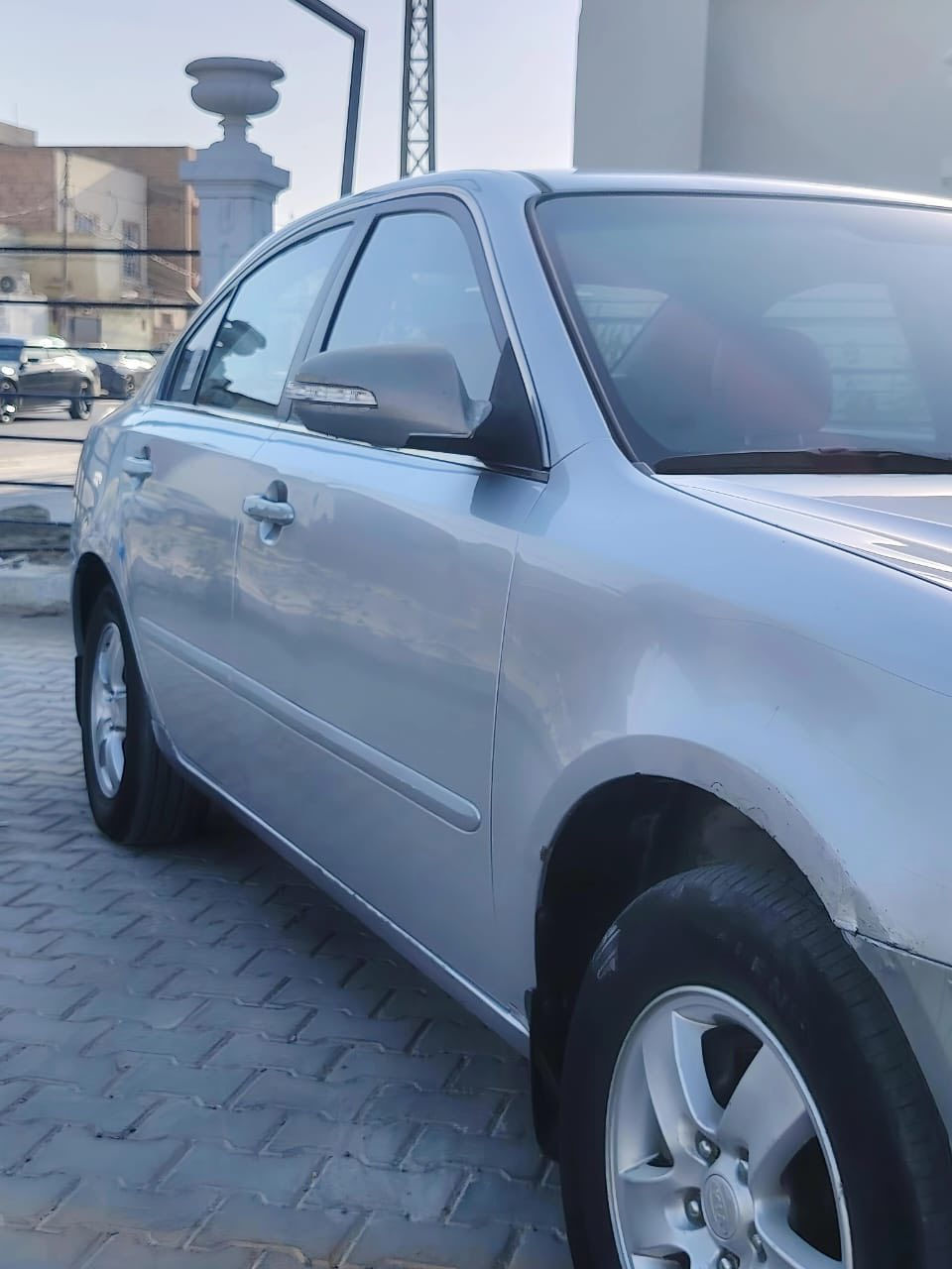 السلام عليكم
يا الله اوبتيما وارد كوري 
مديل :2009
لون :سلفري 
مكينه :2000
رقم صلاح الدين انكليزي مشروع وطني بسمي وين ماتحب اداورلك 
سيارة مكفولة كفاله من فتحه وتبديل وصبغ فقط مكينه بيه بخار لكن ناعمه او حلوه موصفاته عتياديه الي معروفه او منشوره كبالك واضح او صور 
العنوان النجف الاشرف 
السعر 95بيه مجال بسيط 
الاستفسار اكثر 
***********
***********
