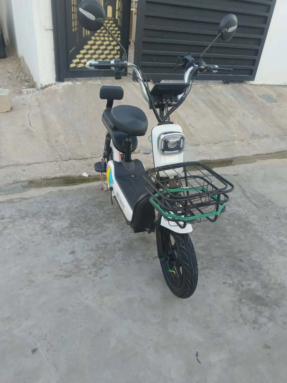 ماطور شحن للبيع مستخدم سبوع حيل نظيف سعر 270الف


**إذا كنت صاحب هذا الإعلان وتريد حذفه لأي سبب، رجاءا أرسل رسالة إلى الدعم الفني**