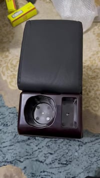 اكسسوارات سيارة • كمية ٥ • للبيع