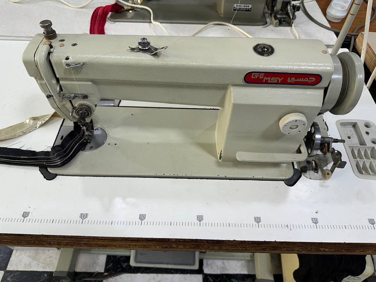 کود:175
مەکینەی Gemsy
دەستی دوو
بە زەمان دەیفرۆشین
گەیاندن هەیه


**إذا كنت صاحب هذا الإعلان وتريد حذفه لأي سبب، رجاءا أرسل رسالة إلى الدعم الفني**