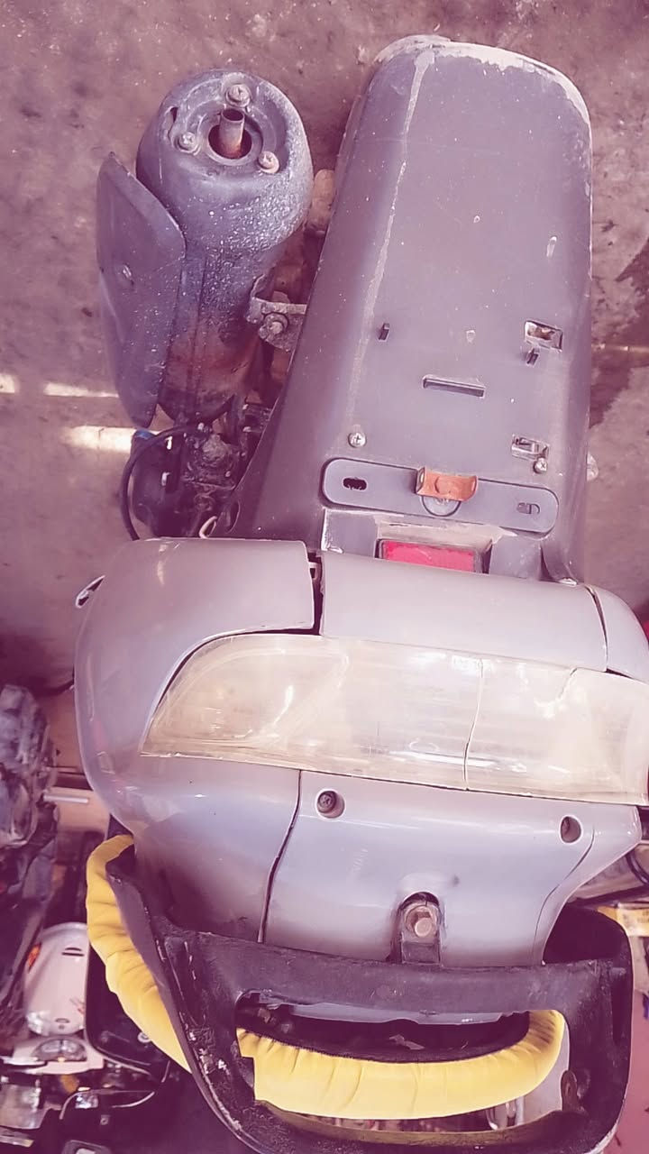 سلام عليكم. تصفيه آخر دراجه فراشه كرستال دسك امامي وخلفي المكينه حاويه كله على البلاد كله بلاديه وناعمه شلعه ومعدل نگره سلف وهندر كهربائياته كله شغاله تخم داير جديد الدراجه مناسبه كلش. المكان حله حمزه الغربي. *********** الخاص مفتوح.
