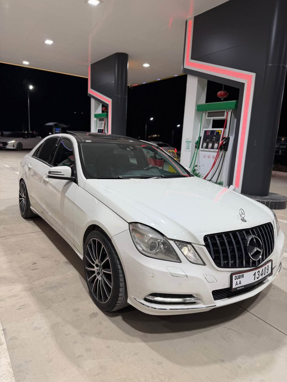 مێرسیدس بێنز ئی کڵاس E350 V6 بڕاوەی دوبەی ✅avangarde مۆدێل ۲٠۱۲ فول فول مواسەفات پانۆ ڕاما شەخال کوشن جڵدو هیتەر کوشن کارەبای زینۆن شاشە گەورە جام فۆتۆ ئاوێنە ئیشاڕەتوو کارەبای فول فول بڕاوەی دووبەی دەعم وو لێدراو بەشەرت یەک دینار مەسروفی تێدا نیە هەموو گینانی بەشەرت گۆڕینەوەش دەکەم لەسەر بەشتێک بەدڵم بێت شوێن ڕانیە بۆ زانیاری زیاتر پەیوەندی بکەن ٠۷٥۱۳٤۹٤۸۳٥ واتساپ ڤایبەر open سعر ۷٠ گەڵاو مەجال رانية, السليمانية
