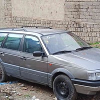 باسات  السعر 25 بيها مجال موديل 1992 بيها كابون صاحبها يريد تحويل  077...