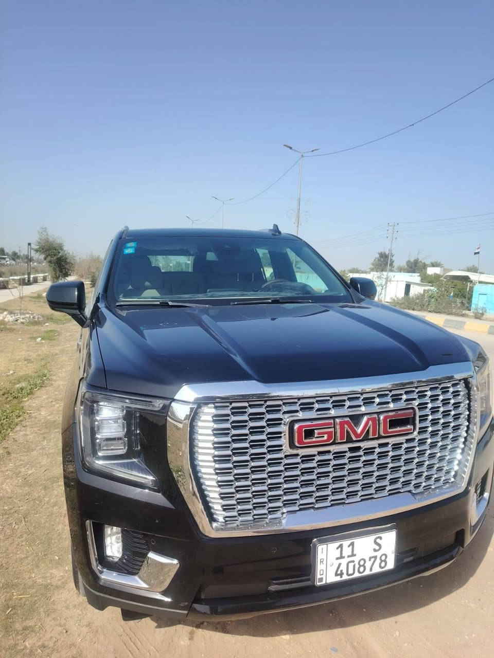 📢 للبيع: GMC يوكن 2023 – حالة الوكالة تقريبًا
🚙 النوع: جي إم سي يوكن (Yukon)
📅 الموديل: 2023
📏 الممشى: 22,000 كم فقط
👤 الملكية: باسمي ومسجلة رسميًا
📄 الرقم: بغداد
🎨 اللون: أسود ملكي
🔧 الحالة العامة: ممتازة جدًا – فحص كامل يطلعها نظيفة 100%
🛠 الميكانيك: مكينة وجير وشاصي بدون أي ملاحظات
💺 الداخلية: جلد أسود نظيف جدًا – بدون تمزق أو بهتان
🖤 الخارجية: طلاء وكالة – بدون صبغ أو حوادث
⭐ المواصفات والتجهيزات:

• رادار مانع تصادم
• بصمة تشغيل + دخول ذكي
• شاشات أمامية وخلفية
• كاميرا خلفية + حساسات أمام/خلف
• مقاعد كهرباء مع تبريد وتسخين
• تحكم دركسون
• تكييف أمامي وخلفي قوي جدًا
• نظام ملاحة + بلوتوث
• جنوط وكالة
• إضاءة LED
تفاصيل أكثر اتصل ***********
