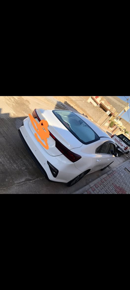 سلام عليكم
كيا سيراتو موديل ٢٠٢٠ رقم بغداد باسمي فول مواصفات كشن جلد اصلي سبير منازل
ماشيه 85 رقم انكليزي مميز شرط التحويل السونار مرفق بل صور االمكان واسط الكوت
سعر ١٦٣
رقم الهاتف ***********
