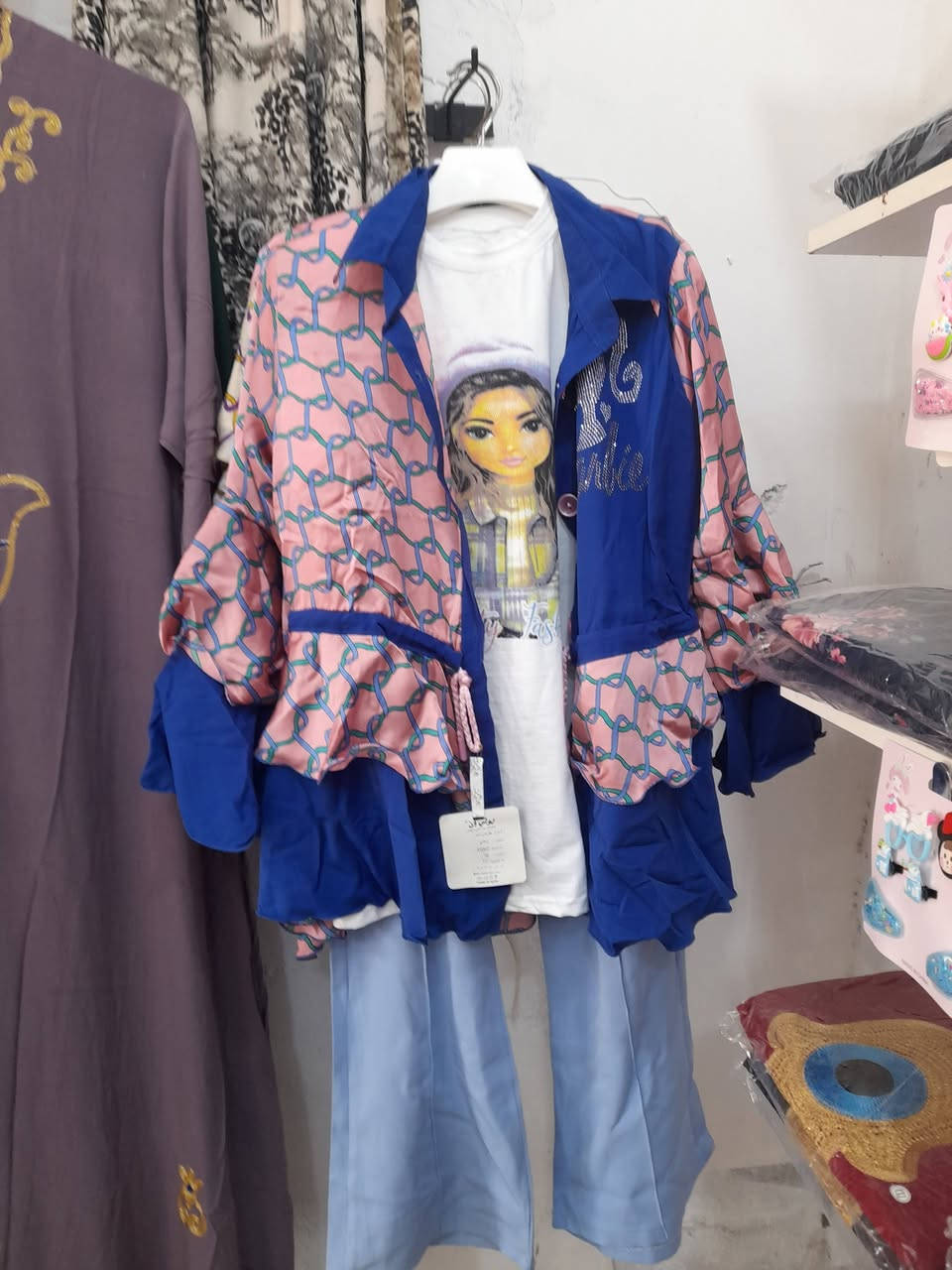 ملابس بنوتات اصغار وللمحجبات بيهم قياسات وخامات تخبل وفساتين وتنورونه بكل وقت حبيباتي وكل الهلا بيكم


**إذا كنت صاحب هذا الإعلان وتريد حذفه لأي سبب، رجاءا أرسل رسالة إلى الدعم الفني**