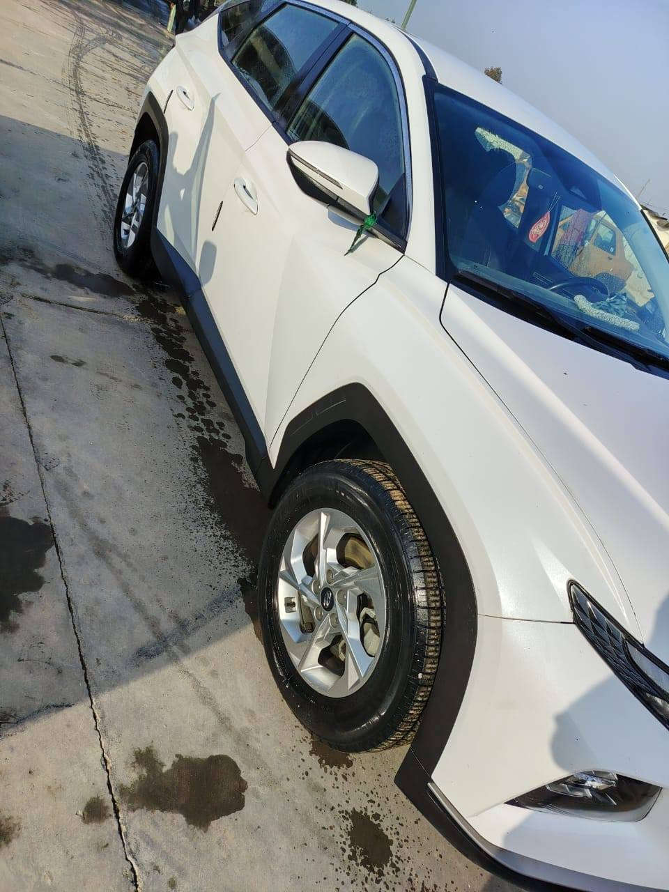 السلام عليكم
سيارة توكسان ٢٠٢٢ وارد كوري
فول مواصفات عدا البنرما
ماشية ٦٦
رقم بغداد هزه جديده باسمنه سيارة
سيارة جاهزة وجديده.
حادثه طرف البنيد تصليح نفسه ولجاملغ مبدل
مثل ما موضح بسونار
السعر ١٨٠ وبيها مجال
***********
دوانيه مركز
