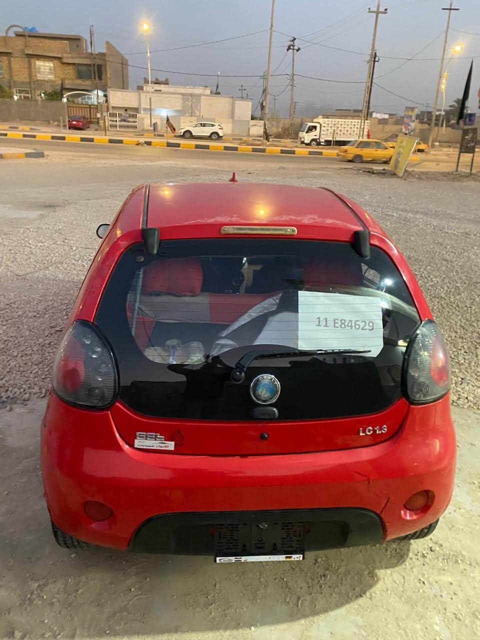 بانده حمره اللون 2013 رقم جديد بغداد باسمي جاهزه السياره تبريد عوزه قايش فقط شغال السعر 45 مع المجال المكان الديوانيه للاستفسار واتساب ***********
