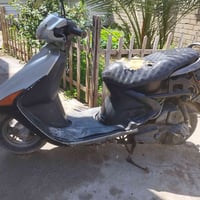 دراجه فراشه مكينه حاويه ما مفتوحه  السعر 450 07733997553