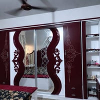 غرفه نوم • للبيع • أثاث