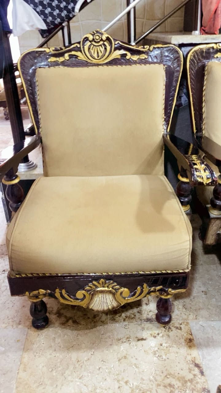 للبيع تخم ملكي 10 مقعد الثقيل ويا دوشمه كامله
مكاني بغداد الحريه 

السعر 250


**إذا كنت صاحب هذا الإعلان وتريد حذفه لأي سبب، رجاءا أرسل رسالة إلى الدعم الفني**