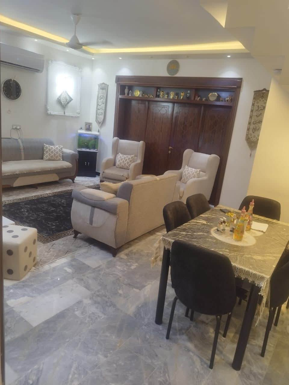 بيت للبيع نزال الصافي ١٥٠ م بدون وقف للستفسار ***********
