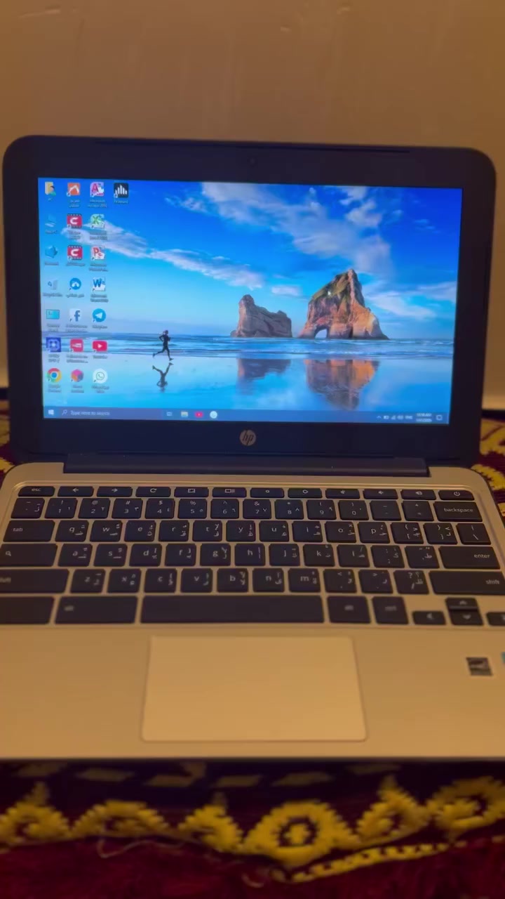 لابتوب hp للبيع مال دراسه نظافه 95‎%‎
الصناعه امريكي الشحن يطول اكثر من ساعتين
الذاكره 16 وصوت وصوره فول HD 
الملحقات شاحن اصلي وماوس سعر 50 🔒


**إذا كنت صاحب هذا الإعلان وتريد حذفه لأي سبب، رجاءا أرسل رسالة إلى الدعم الفني**