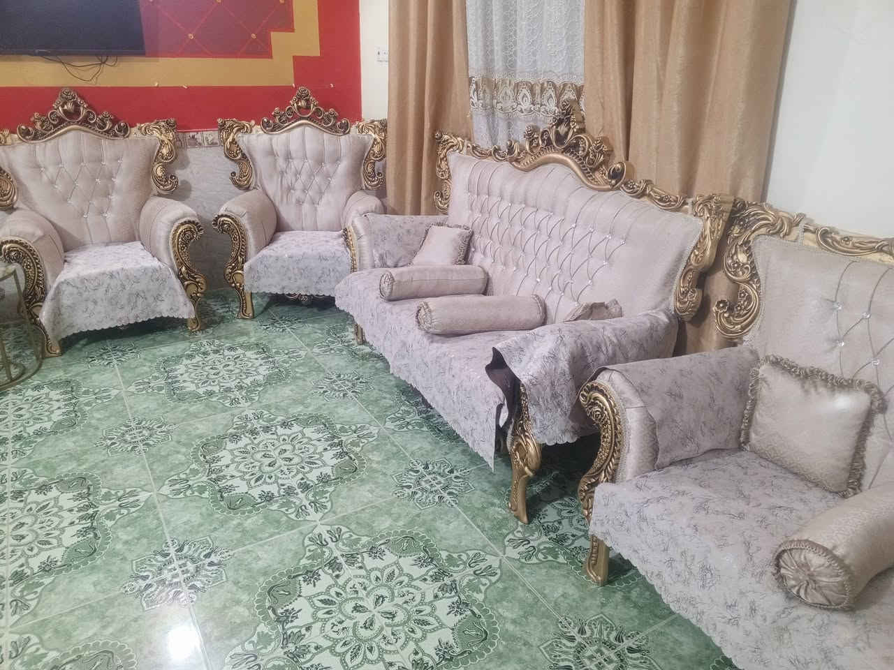سلام عليكم شباب تخم ونص البيع بعده جديد وبعد احلى من صوره


**إذا كنت صاحب هذا الإعلان وتريد حذفه لأي سبب، رجاءا أرسل رسالة إلى الدعم الفني**