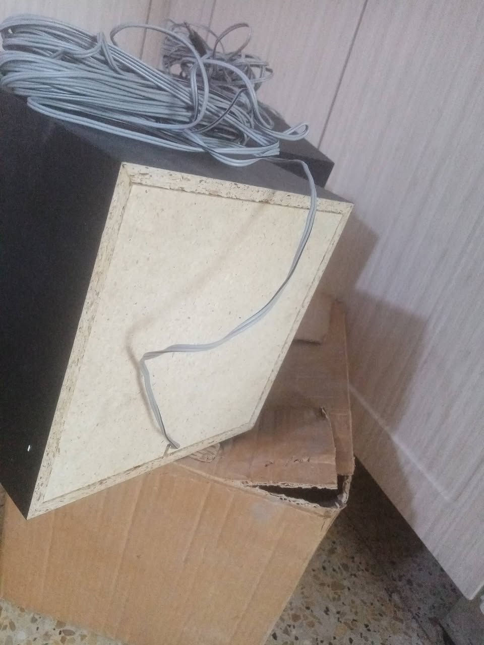 سماعات زوج لوك غير مستخدم بلكارتون
فوانيص نحاس العدد ٢


**إذا كنت صاحب هذا الإعلان وتريد حذفه لأي سبب، رجاءا أرسل رسالة إلى الدعم الفني**
