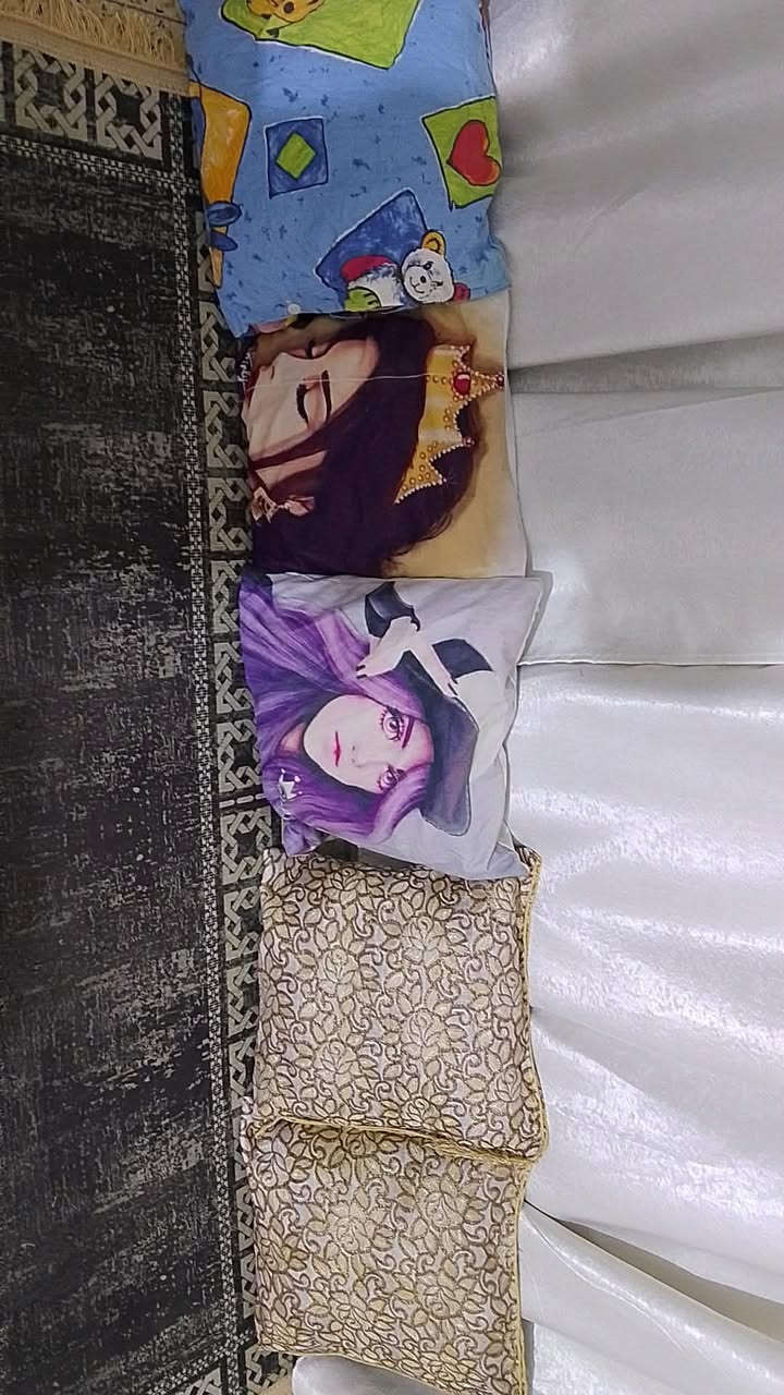 كوشات مع الحشو قطعه ب ٢٠٠٠ نضيفات


**إذا كنت صاحب هذا الإعلان وتريد حذفه لأي سبب، رجاءا أرسل رسالة إلى الدعم الفني**