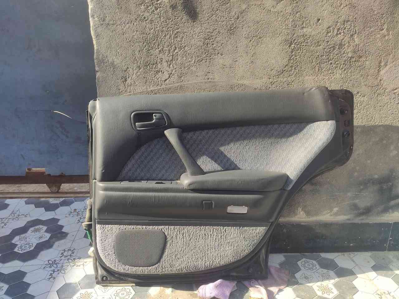 سلام عليكم اغراض بطه البيع بيبان حاويه جاملغ الجيها اليسره حاويه بطاين خلفيات حاويه كل قطعة بسعر اتصل على الرقم *********** مكلف بلنشر اتصل على الرقم فقط
