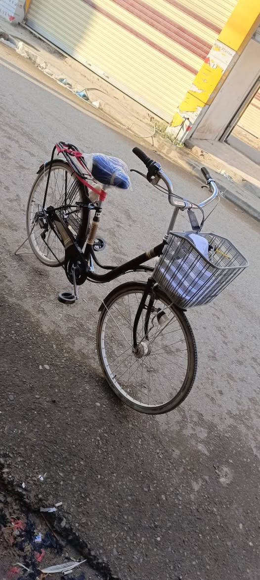 السلام عليكم موطور مي شرط الشغل وشرط ملف نحاس معا بوسكل نضيف حيل كما موضح في الصوره السعر اتصل او خاص *********** مناسبه اسعارهن
