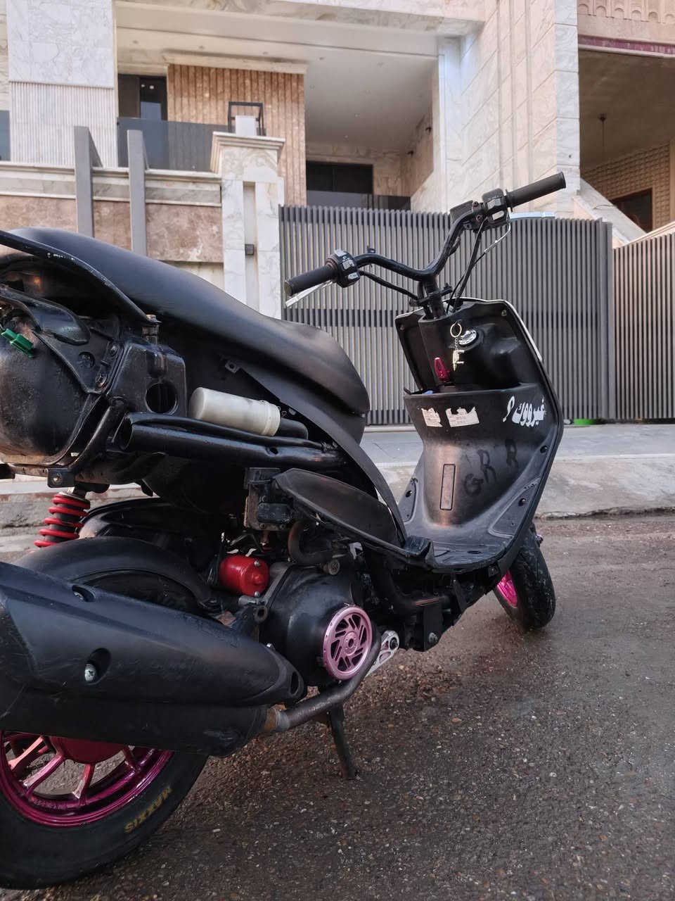 السلام عليكم للبيع ماكس عدلة مال لعب نضيفة شرط شلعة ومعدل بوشة 55 الدراجة عليها تزويد خفيف
يدات بريك رياضي 
صلنصة FM
عضمات NCY
قبق فلاوين كرزي
ويالة ودبلات كرزي
كلجات رياضي
بين قوسين جاهزة شغل واطلع
السعر: 450 قفل
مكاني: بغداد دورة
رقمي: *********** 
متوفر خاص او واتساب
