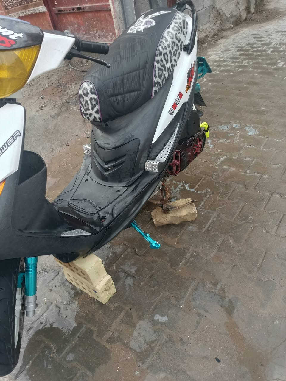 السلام عليكم
السلام عليكم
 ماكس عدله بوشة 55 للبيع تزويدها كله اصلى وكدام عينك صدر فج برمبو اربع بساتم ستاند صفح شيال قبق هندر دبل خلفي قاعدة رقم صالصنه ستيل صجميه كشن اربع ولفات دراجه خير من الله مكاني شهداء البياع شرطه الخامسه ب،900 وبيها مجال شي قليل رقمي ***********🤍☘️
