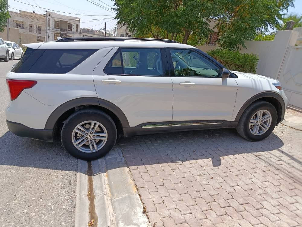 فورد ئیکسپلور مودیل ٢٠٢٢ 
***********
بدون صبغ.. بس شبر بارد ب 
سیارة جدا جدا جديدة من أمريكا لحد أن بايدي
سيارة مال بيت..
ماشي 75 الف كم ..
VIP كشنات 
فور ويل ..
كشنات كاربايي
كشن جلد أسود
***********
سنوي هزة رقم كلة جديد..
بطاقة بنزين موجود..
سيارة باسمي تحويل وكالة شرط..
محرك كير شرط ..
سعر ٢٤٩$ ومجال قلیل
هيج سعر ابد ماكو ب سوق 
اذا مو شراي لا تعلق ولا تتصل رجاء
استفسار 
*********** كركوك, العراق
