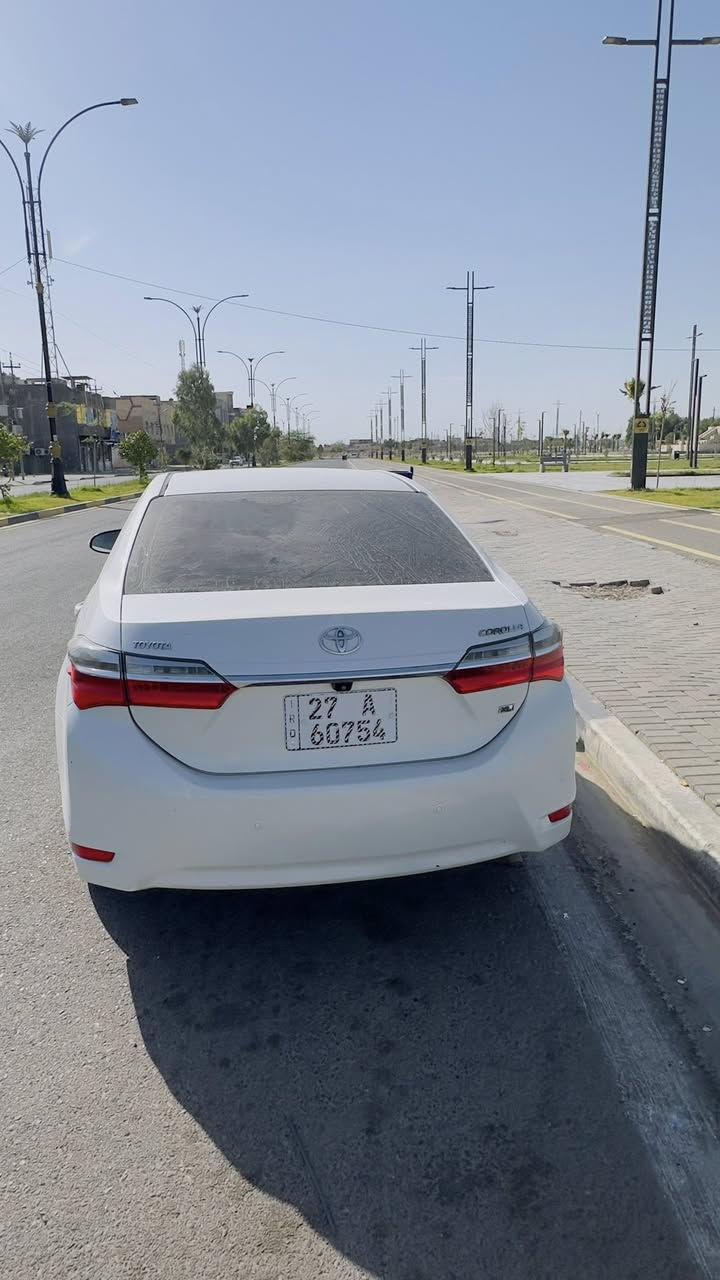 كورلا 2018 خليجي سياره بسمي تحويل ثاني يوم سنويه جديده رقم انكليزي جديد مكينه 1600 سياره نضيفه جدا بيه بس بنيد مبدل سياره دعاميه تفصيخ موجوده اله ما شاده ما ناقصه شي السعر 132 
مكاني بصرة
***********
