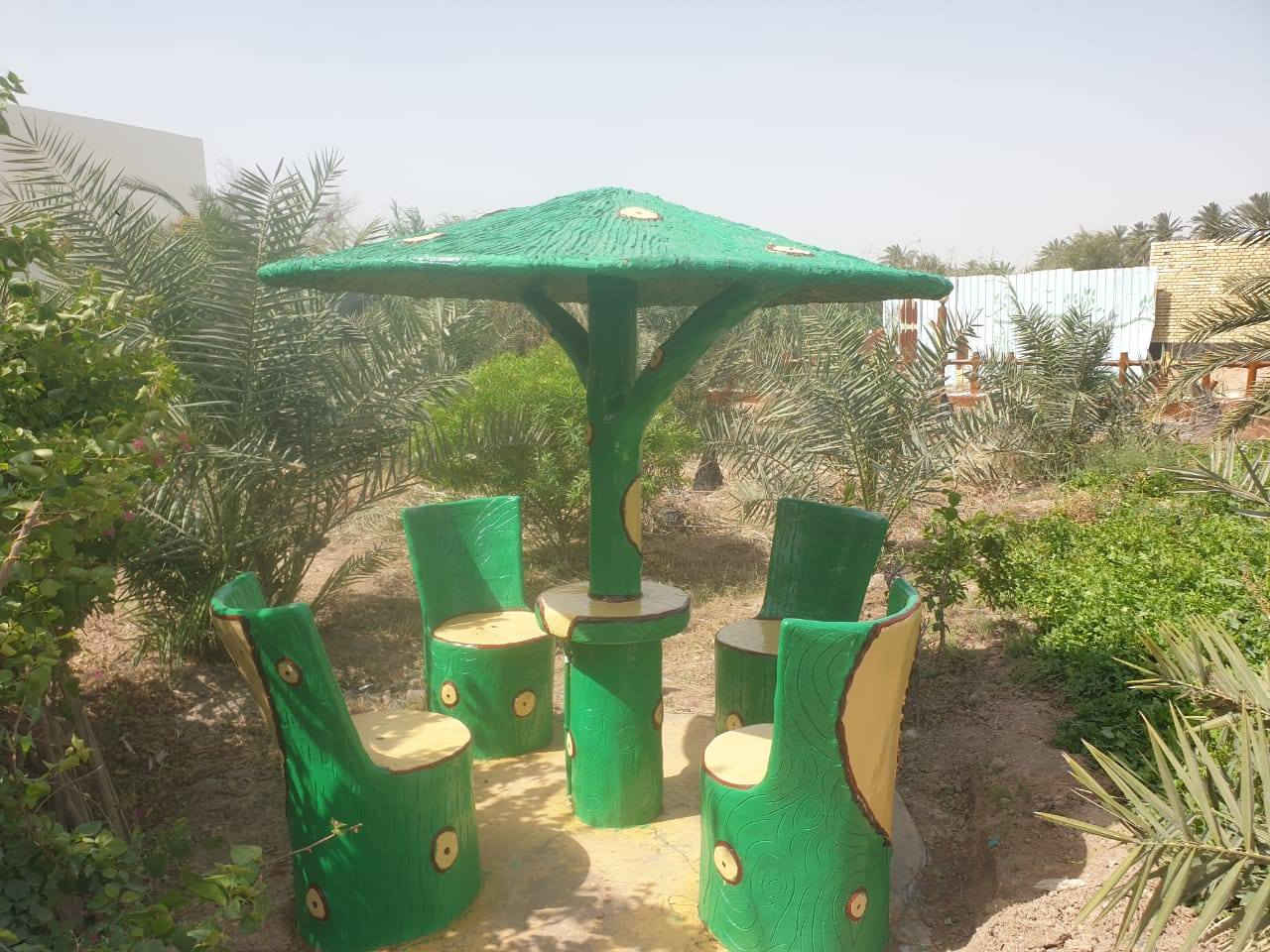 السلام عليكم من رخصت صاحب الكروب لدينا جميع انواع الديكورات ***********
