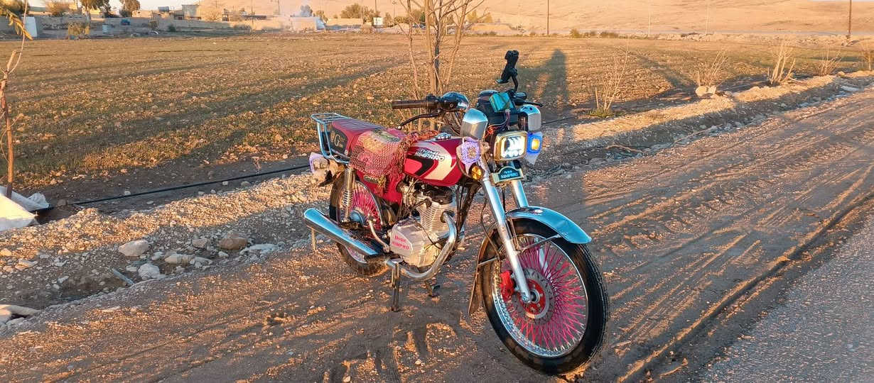 السلام عليكم اخواني ماطو موديل 25 نامي برو جديد ماطور مستخدم قديم شرط كل شيء جديد اوراق موجود ماطور نظافه 100% كل شيء بيها جديد سعر 800 بمجال عنوان العياضيه رقم. ***********
