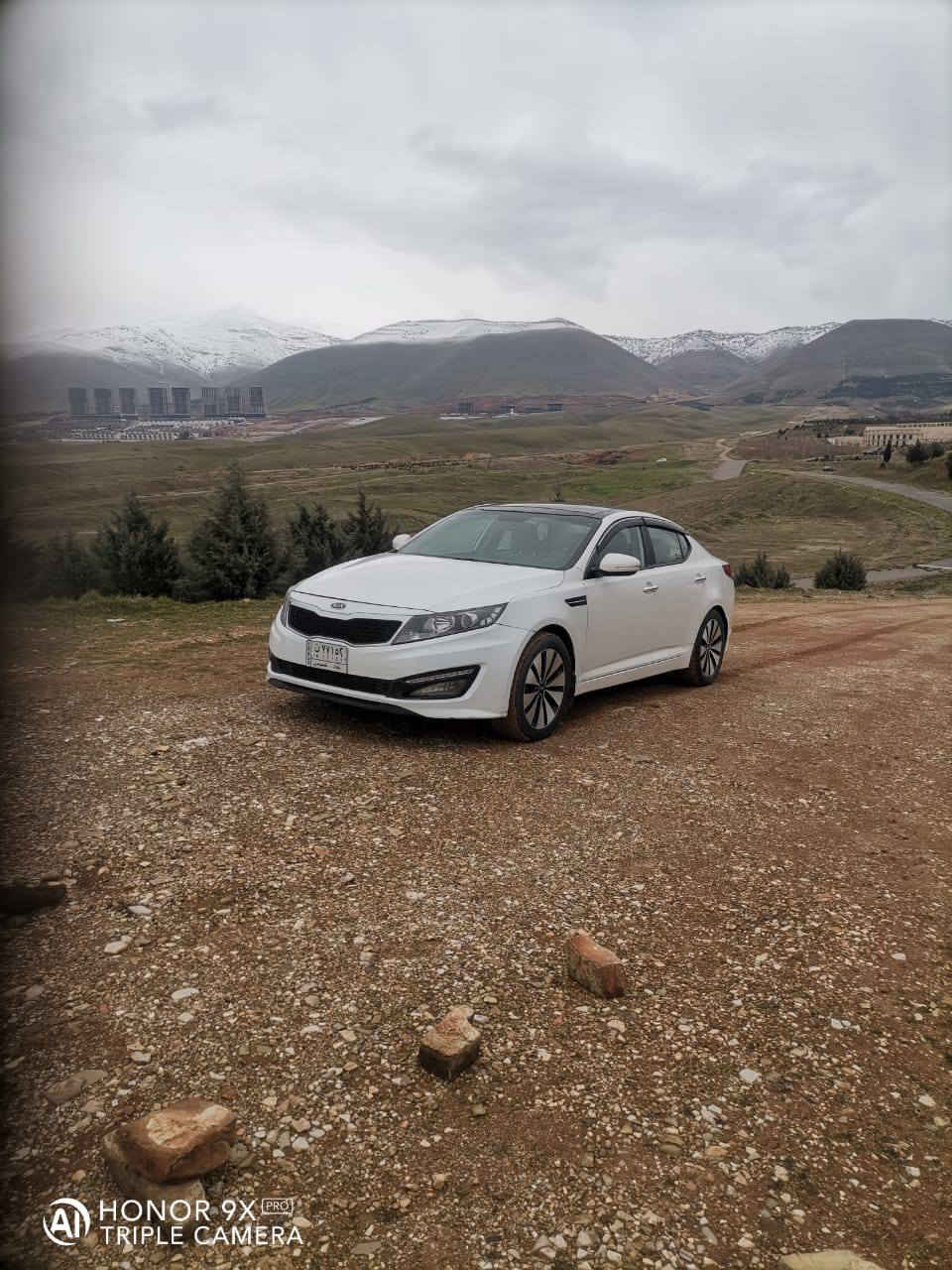 كيا اوبتما ٢٠١٣ خليجي
مري شفط 
تحكم ستيرن 
بنراما
كروس سرعه 
٣ بصمات تشغيل بيبان صندوق
مكينه ٢٠٠٠ دوش المرغوب 
ماشيه ٢٢٥ الف كم 
الجاملغ الامامي جهه السايق
وتبديل بنيد بدون اي دواخل
  تخم تاير جديد
السيارة نظيفة وجديدة و الصور كدامك
رقم بغداد بسمي
العنوان السيديه
 السعر ١٢٧ 
***********
