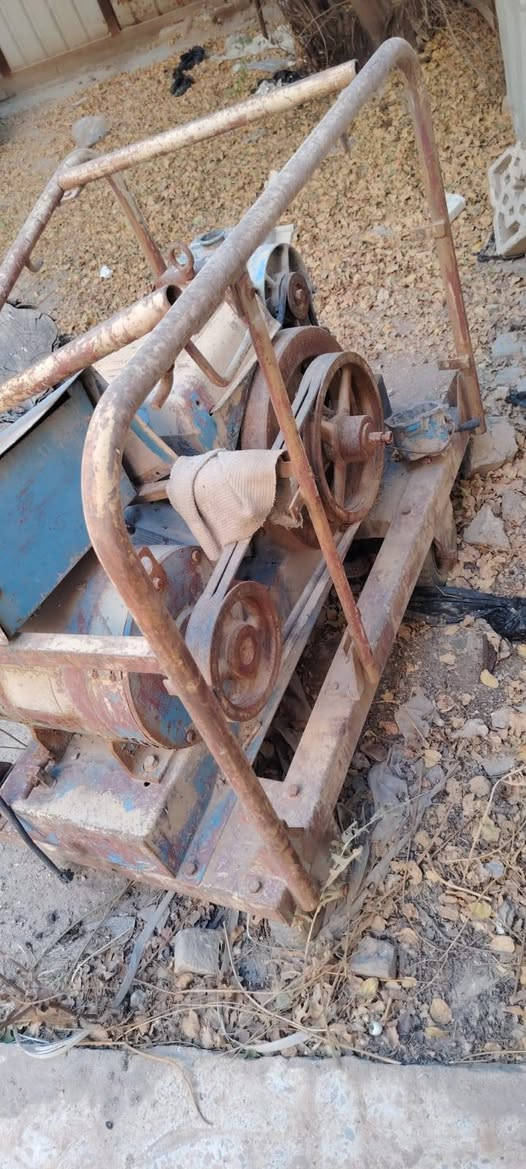 البيع مولد  دينمو اصليه   رادلها ادامه بسيطه مكاني البصره الزبير 370الف تواصل ***********
