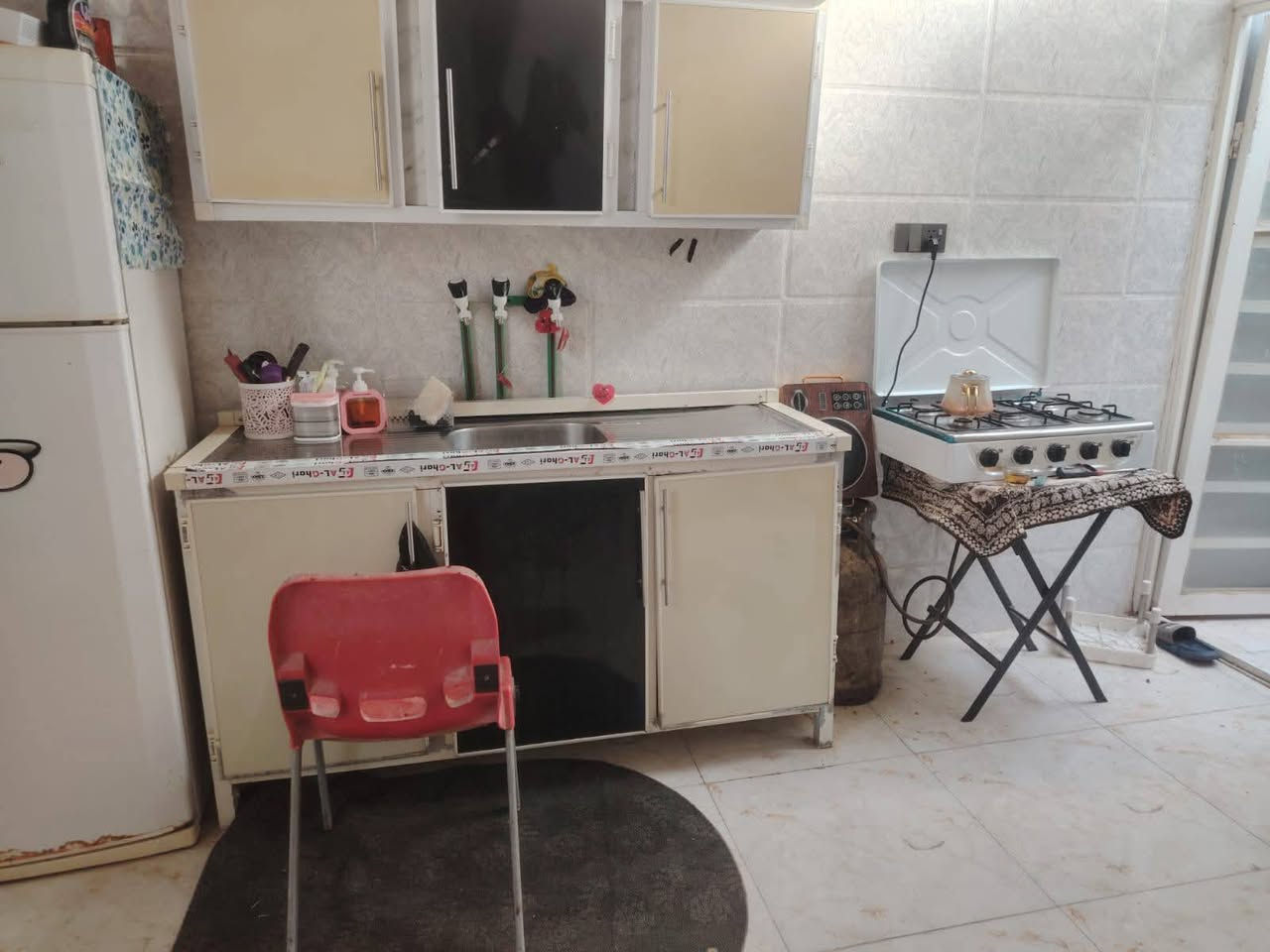 غراض مستعمله للبيع كلمن وسعره 
عنوان نجف سبلت نقص بواري فقط اخو جديد ع فحص شرط بلازمه حجم 55 ثلاجه مستعمله كاونتر قطعتين طباخ هوه ميز مالته + ميز ثاني اسود سعرهم ع خاص لان بعض منهم فقط يعاملون


**إذا كنت صاحب هذا الإعلان وتريد حذفه لأي سبب، رجاءا أرسل رسالة إلى الدعم الفني**