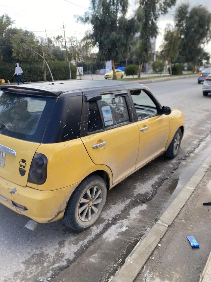 ليفان 320 للبيع
موديل ٢٠١١ رقم بغداد شرعيها بالموصل شرط الوكالة والتحويل 
كير شرط محرك بي رخاوة 
تدفئة تبريد شغالة 
ينرادلها ترتيب للداخل اني ابيع على وضعها 
سعرها 22 
للتواصل *********** بي واتساب
